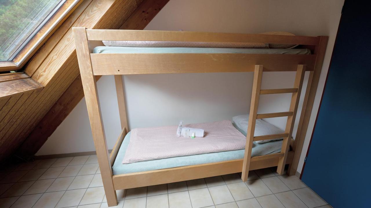 Delemont Youth Hostel Экстерьер фото